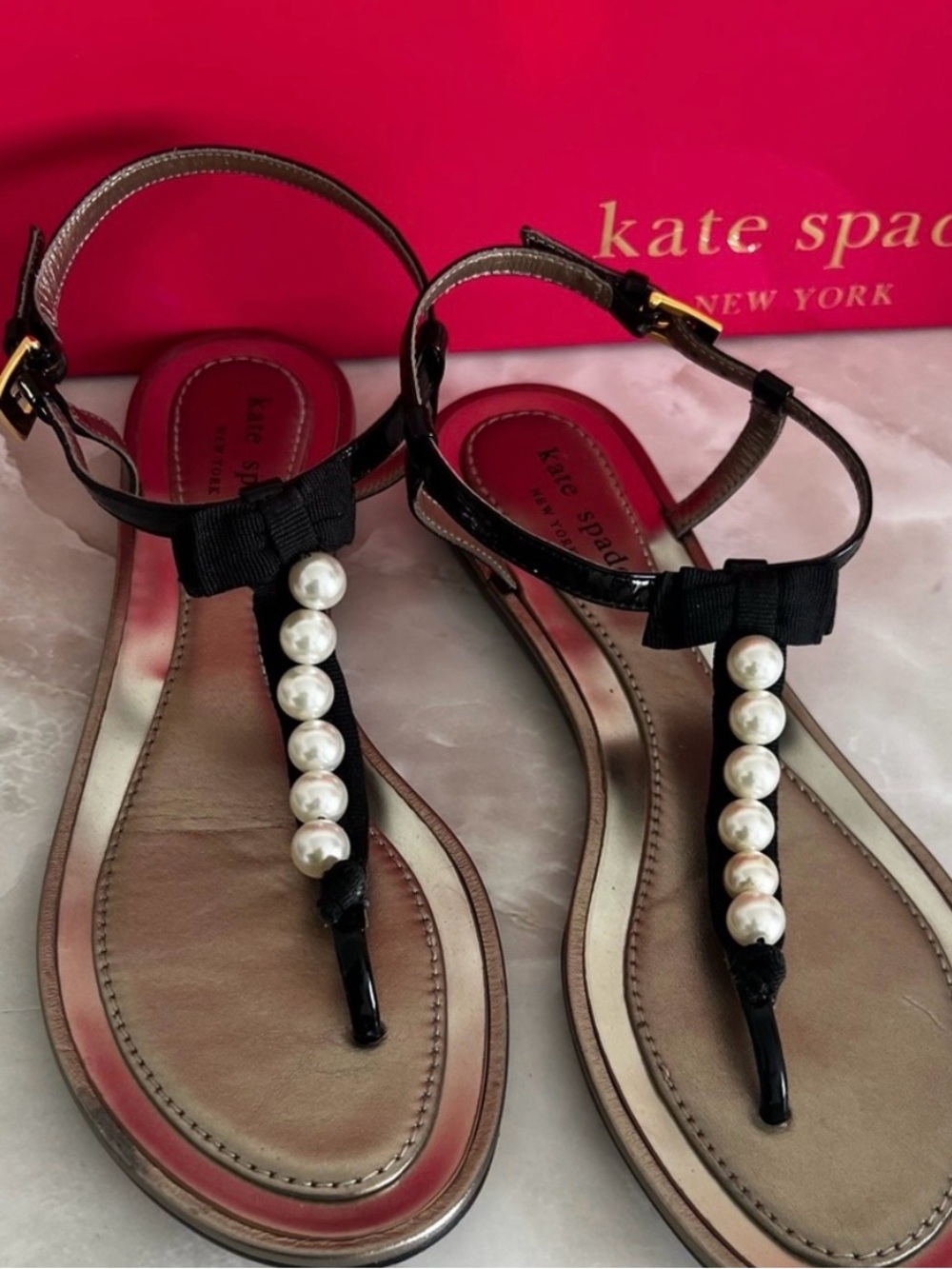 Kate Spade faux pearl with bow Sandals - Picture 5 of 10